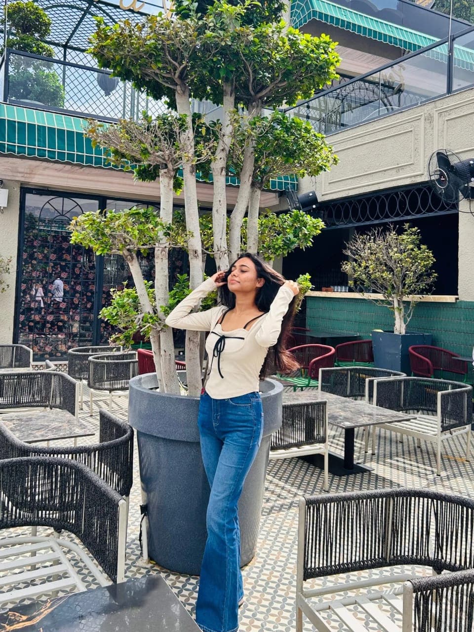 Sara Khan